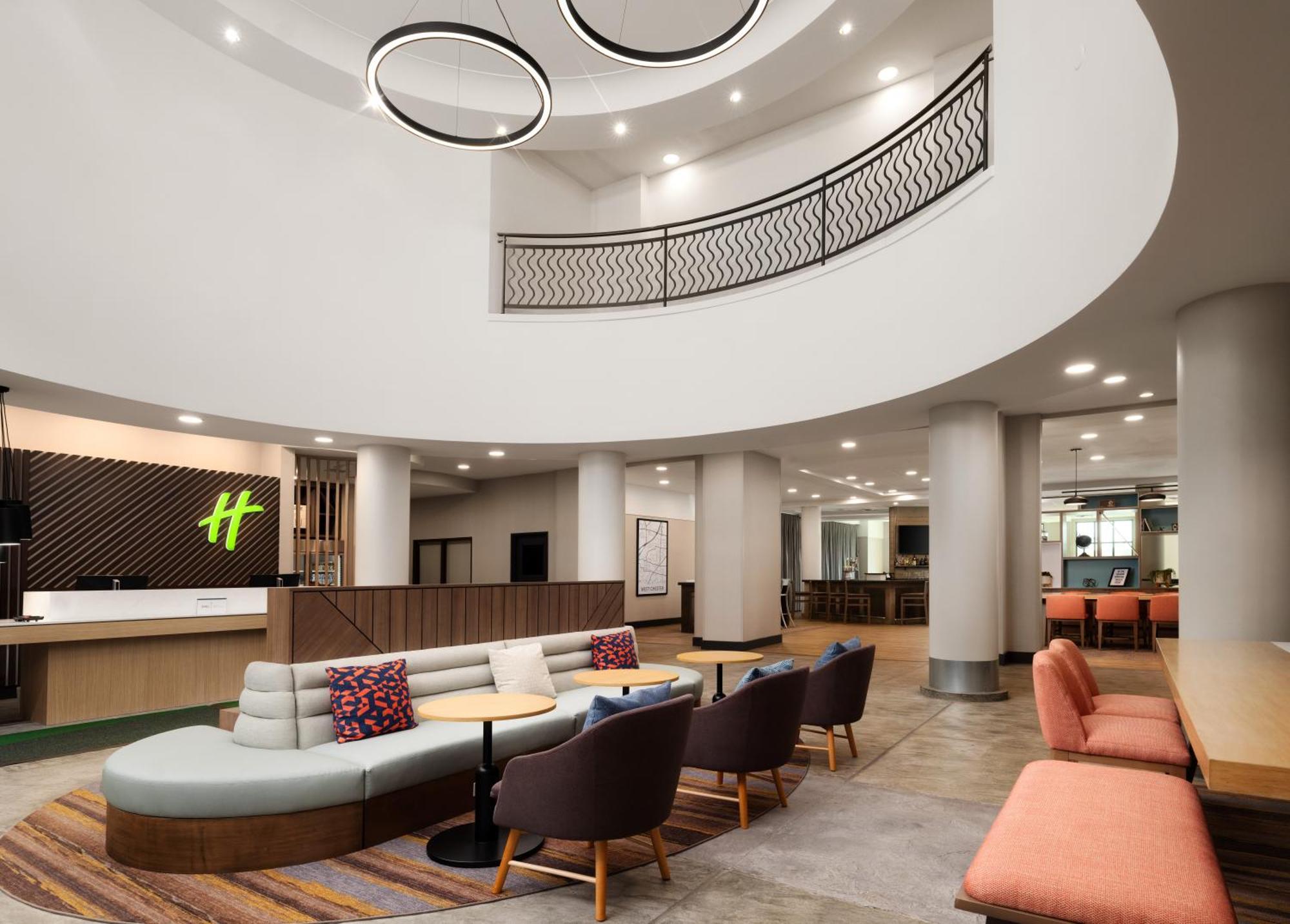 Holiday Inn - Cincinnati - Liberty Way By Ihg West Chester Exterior foto